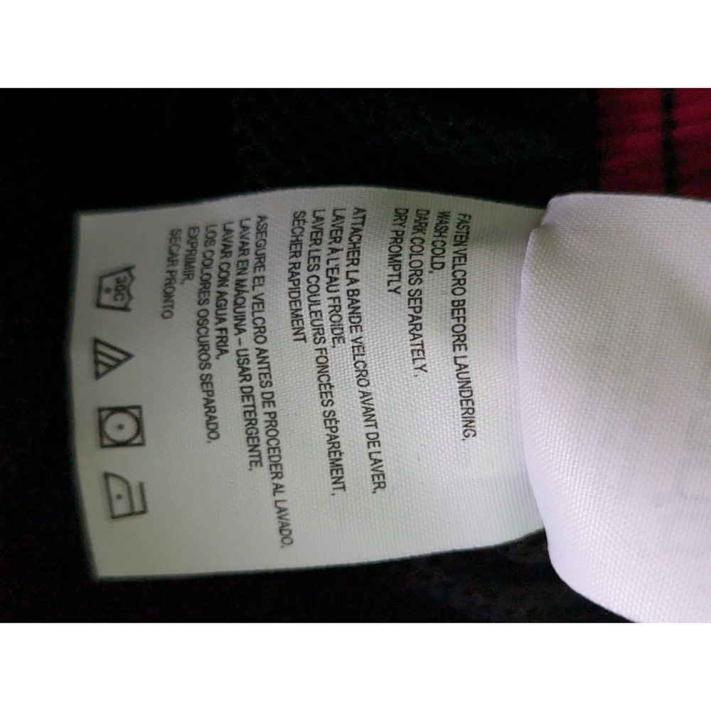 Swim Trunks new with tags size medium - Picture 11 of 11